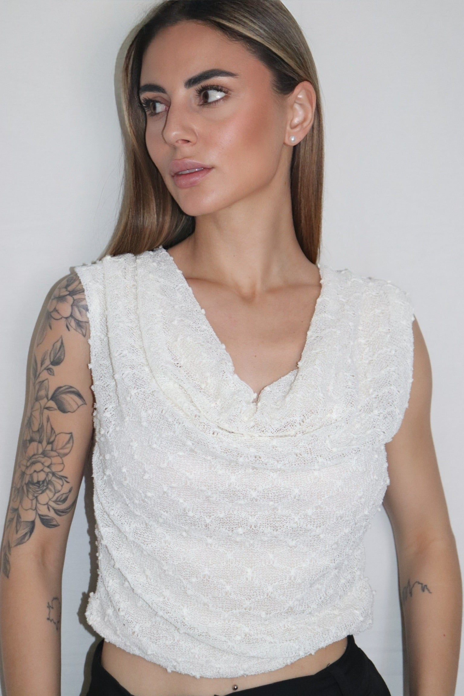 BOUCLÉ DRAPE TOP
